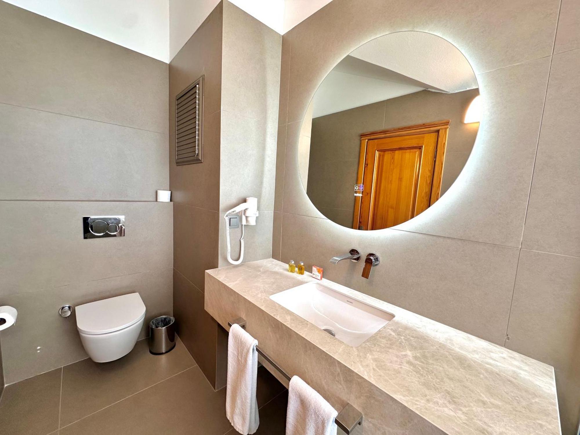 דטקה Kumluk Hotel מראה חיצוני תמונה