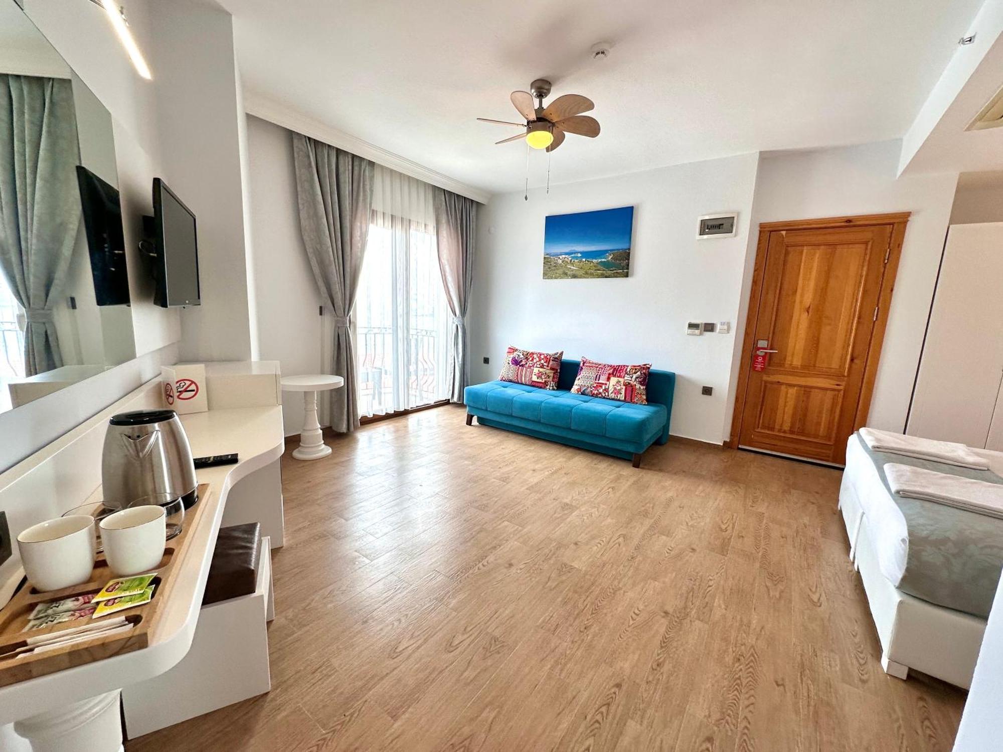 דטקה Kumluk Hotel מראה חיצוני תמונה